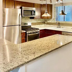Holiday home Gulf Breeze Aglow, Panama City Beach